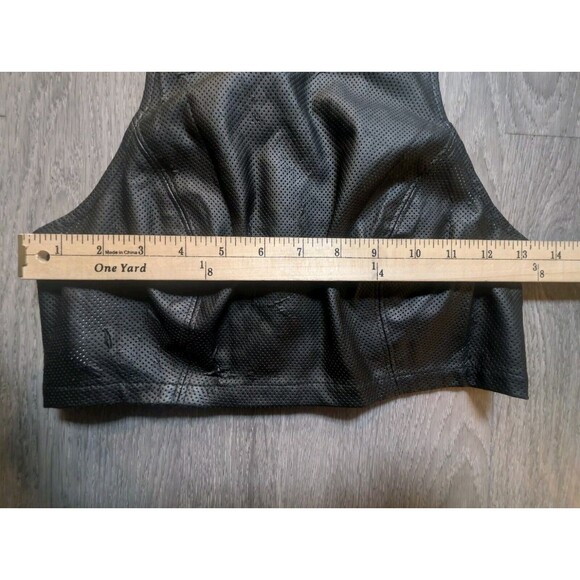 BCBGeneration Crop Tank Black Top Faux Leather Back Zip Size 0 NWT Fast Shipping - Picture 4 of 16